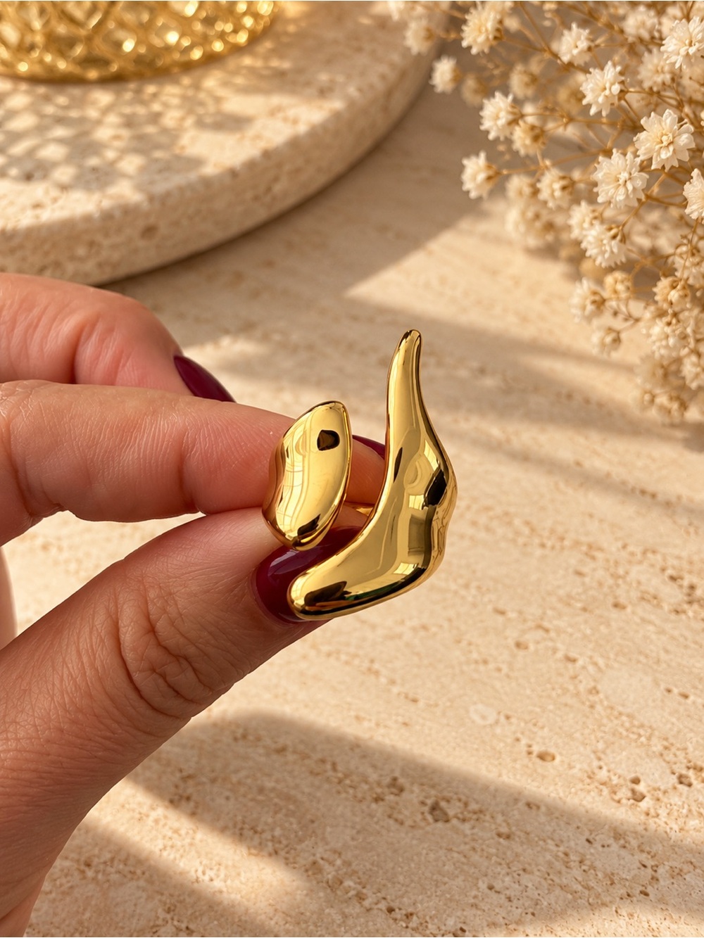 Gold Open Wave Ring - Picture 3 of 4